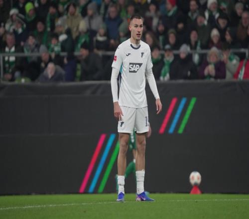 德天空报道有英超球队计划报价超过4000万欧元引进兰姆佩尔但霍弗海姆不打算出售_英超直播