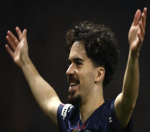 金球先生灾难表现:罚丢点球,欧冠卫冕冠军第11名,无缘直接晋级