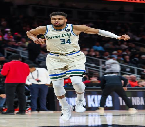 勇士队力争字母哥交易鹿队提出八换二重磅方案_NBA直播