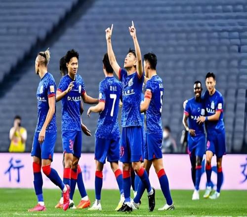 申花被足协官宣扣分第二天!马纳法就发声做出重要决定,赢得点赞