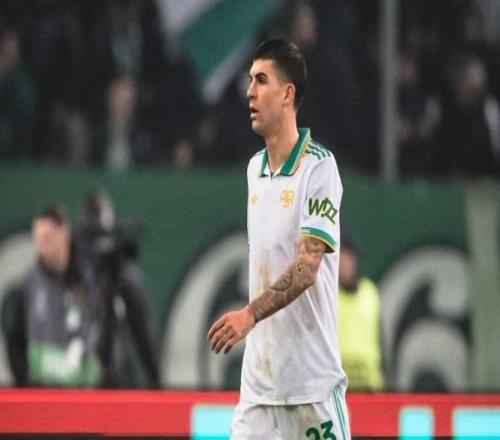 时隔16年,罗马首次在开场15分钟内染红的情况下避免败仗