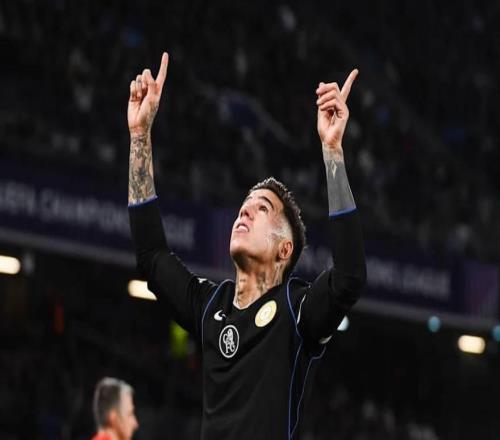 恩佐:阿根廷人都和马拉多纳有很深的联系,在这进球意义非凡