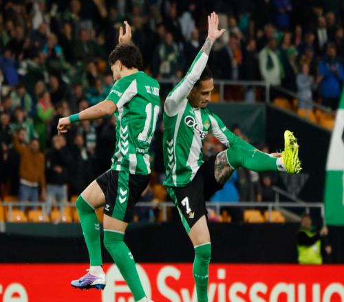 一场21改写两队命运,安东尼神了:独造2球,率队杀入16强