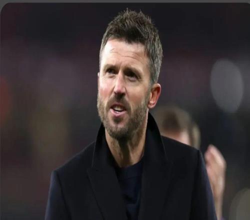 大内维尔:担心直接让卡里克转正会重蹈覆辙