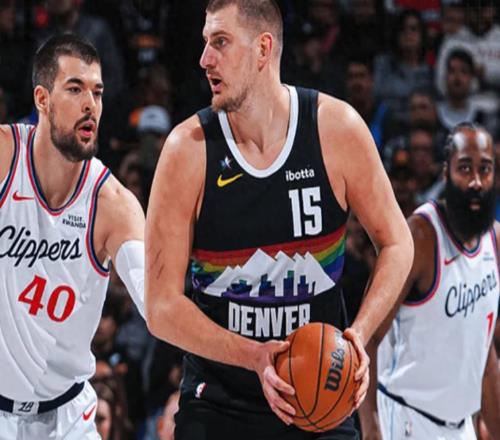 约基奇你太狠了，复出才1场，就轰破79年历史纪录，鸭梨MVP不稳了