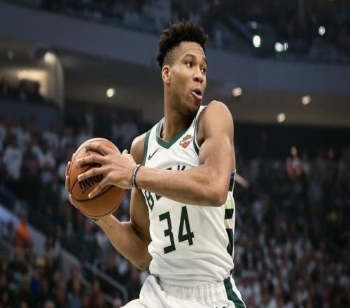 除了双探花之外没有非卖品绿军是否会成为字母哥争夺战的黑马