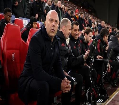 邮报:斯洛特认为去年成就没被尊重红军更衣室有新老两阵营