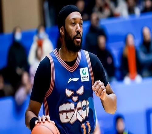 CBA爆雷!前冠军球队被曝严重欠薪,外援集体罢工,篮协也不管了