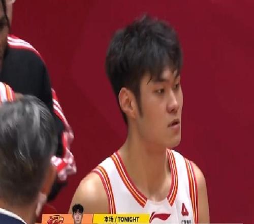 WC!太牛逼了!你好,中国男篮!