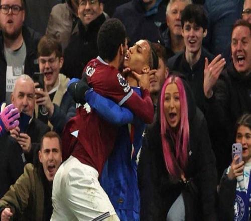 锁喉佩德罗被罚下,托迪博赛后致歉:我对此承担全部责任