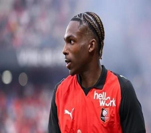 记者:利物浦正与雷恩就今夏总价6000万镑引进雅凯进行谈判