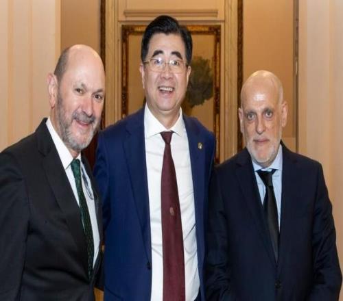 特瓦斯：中国队有望未来跻身世界前十，但需要中超更具竞争力