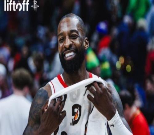 8分钟砍6+2！火箭输球，却因祸得福申京饼皇之外，第3中锋现身