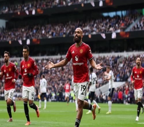 9场5球，姆伯莫职业生涯对热刺进球并列最多