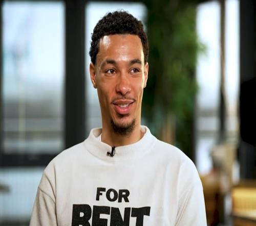 埃基蒂克：儿时偶像是内马尔和本泽马我很喜欢利物浦口音