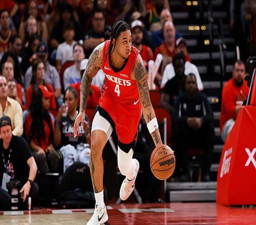 也不是没有会组织的人,但是火箭替补控卫就是没办法得到信任