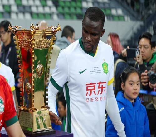 中超新军大动作！1天内官宣3位外援免签35岁中卫曾效力国安3年