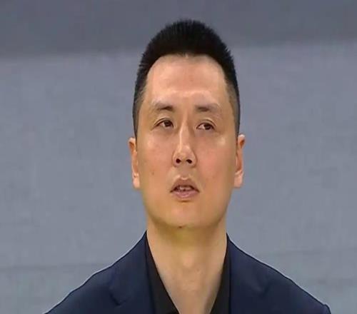 淘汰广东媒体采访！卢伟赞3本土球员发挥，亲承球队仍有进步空间