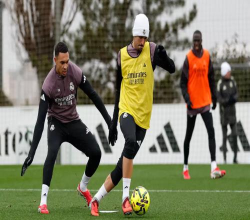 久伤初愈！阿诺德有望本轮复出，迎2026年皇马首秀