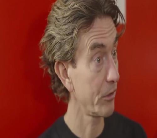 弗兰克：十人应战时球员们仍一直在战斗，对此我很满意