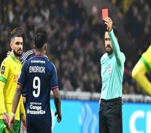 5场5球好状态被打断，皇马外租小将恩德里克染红