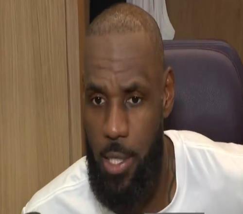 詹姆斯：肯纳德不仅三分球出色，他的组织能力也很强