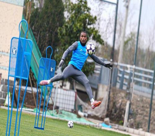 申花三大外援前锋首发搏命！司机亲承433狂攻沪媒：门将是薛庆浩