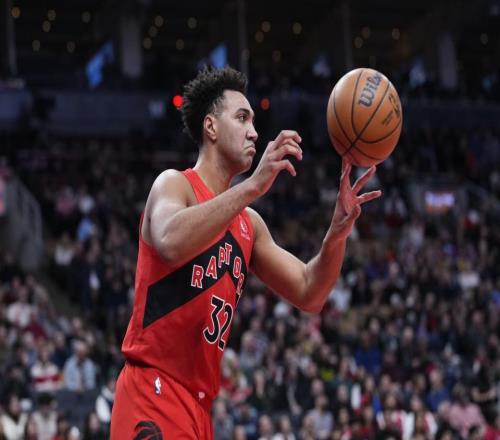 1换1捡大漏，勇士弃将10+10破纪录！告别科尔追梦首秀抓8个前场板