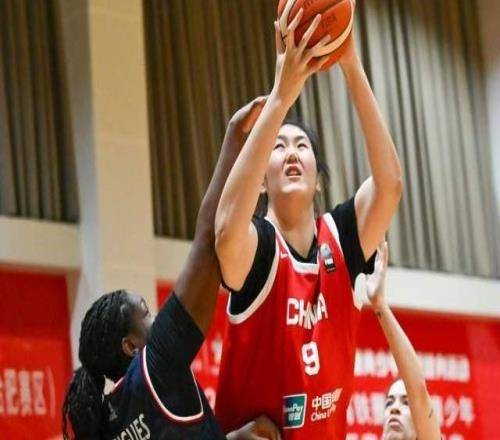 王思雨、杨舒予领衔！中国女篮抵达银川，明晚将再战国际联队