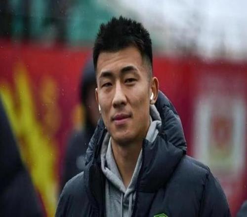 中超何宇鹏再次遭遇左脚跖骨骨折，回京接受手术治疗