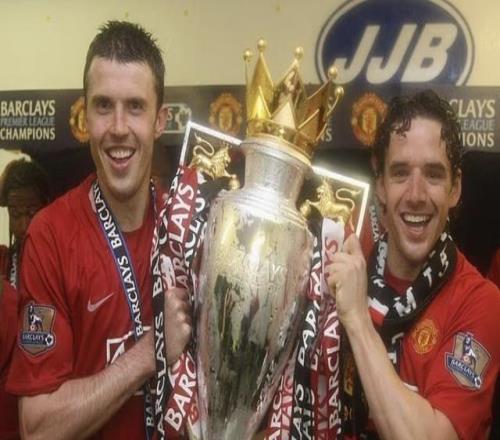 哈格里夫斯：只有出现恩里克那种人选才有理由不让卡里克转正