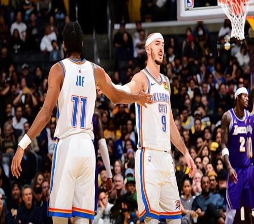 不只是防守大闸！雷霆后场大将在进攻端同样击溃了湖人的防线