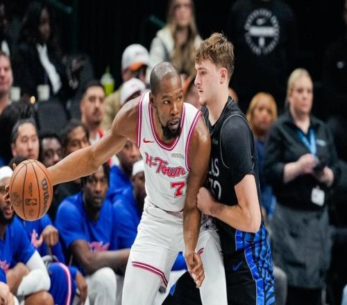 无奈8连败！从夺冠热门滑落到坦克大队，你们把一手好牌打坏了