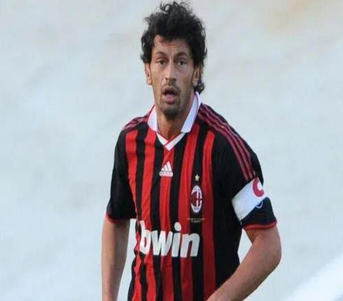 卡拉泽丨因扎吉连10个颠球都做不到，但