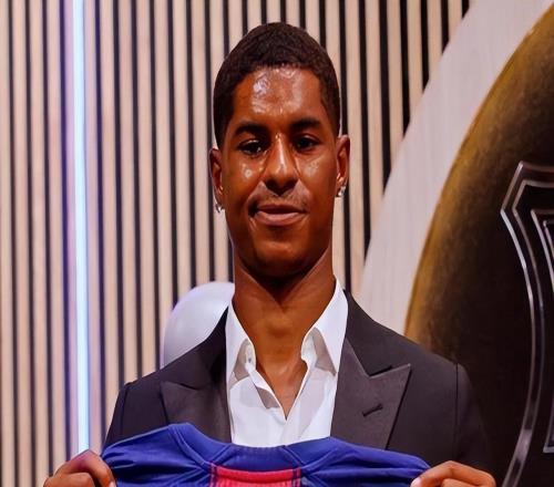 不会再回曼联的！昔日“大英帝星”认可降薪，他只想在诺坎普打拼