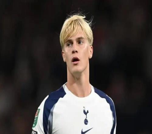 TA：切尔西、维拉冬窗问价遭拒，热刺拒放贝里瓦尔离队