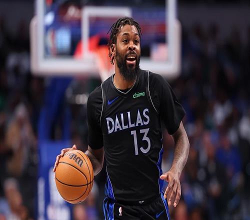 湖人也防不住他的抛投！可惜独行侠锋线大将很难起到更大的作用