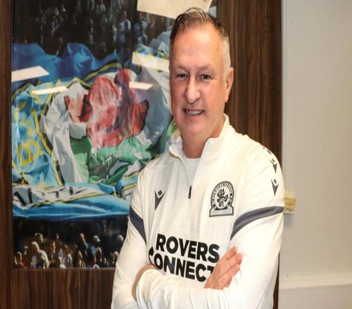 官方:北爱尔兰主帅奥尼尔将兼任布莱克本主帅至本赛季末