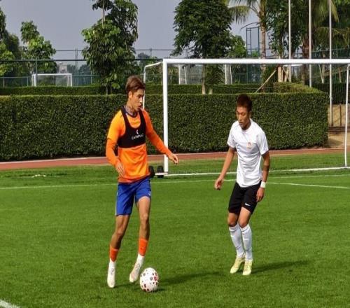 中超泰山队14日结束冬训,外援中卫有望锁定阿尔瓦罗