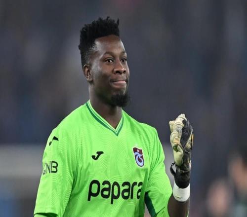 记者：外租门将维特克有望进入一线队，曼联夏窗将兜售奥纳纳