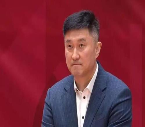 广东队获45万奖金徐杰恢复对抗训练,有望入选12人大名单