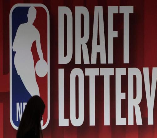 记者:NBA各队正向萧华提交选秀改革方案,以遏制摆烂行为