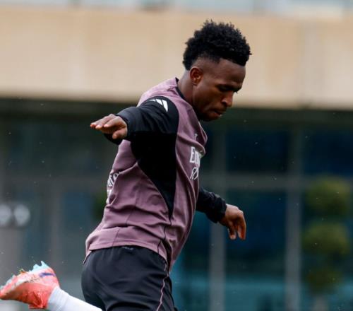 西甲球队1胜9负！皇马去英超能夺冠吗球迷：可能进不了前5