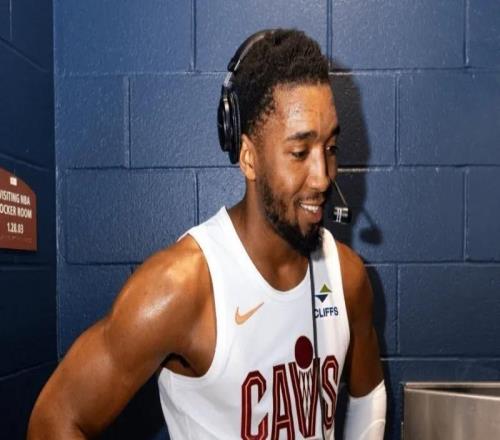 轰32+10+2!请把球给哈登,米切尔赛后明牌,阿特金森也把话挑明