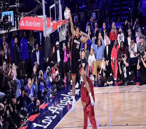 马刺小将满分扣篮后失手热火约翰逊捡漏扣篮大赛冠军