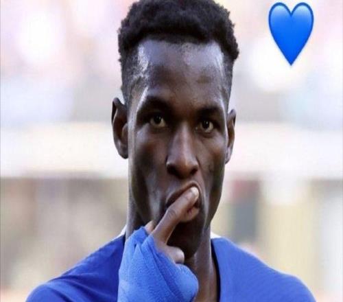 24岁“杰哥”会去哪：可能是拜仁最失败的转会，状态全无没人要