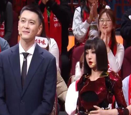杨鸣赵继伟夫妇助推辽视春晚收视率No1！辽篮众将士给球迷拜年！