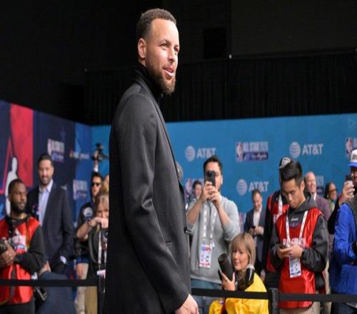 好消息,库里确认参加2027年3分球大赛,力争追平利拉德辉煌战绩