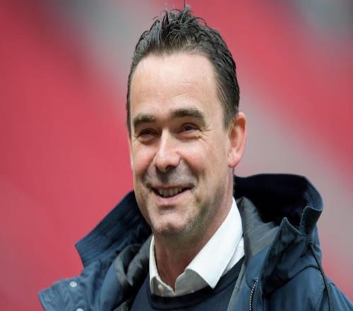 斯基拉：奥维马斯在与安德莱赫特谈判，可能担任技术总监