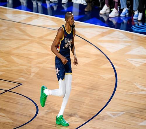 火箭锋线球星:和老将们一起打球感觉很棒,希望全明星越来越精彩